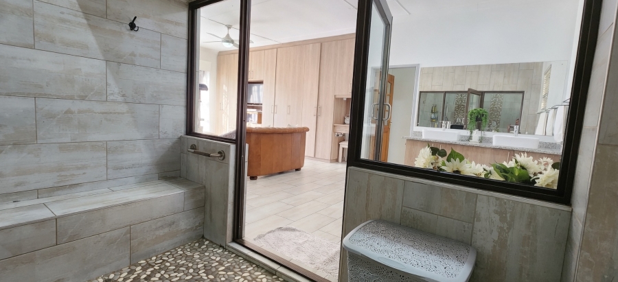 5 Bedroom Property for Sale in Sasolburg Ext 4 Free State
